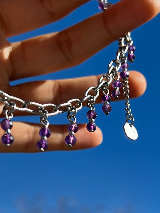 Pourquoi offrir un bijou symbolique ? Un cadeau qui raconte une histoire